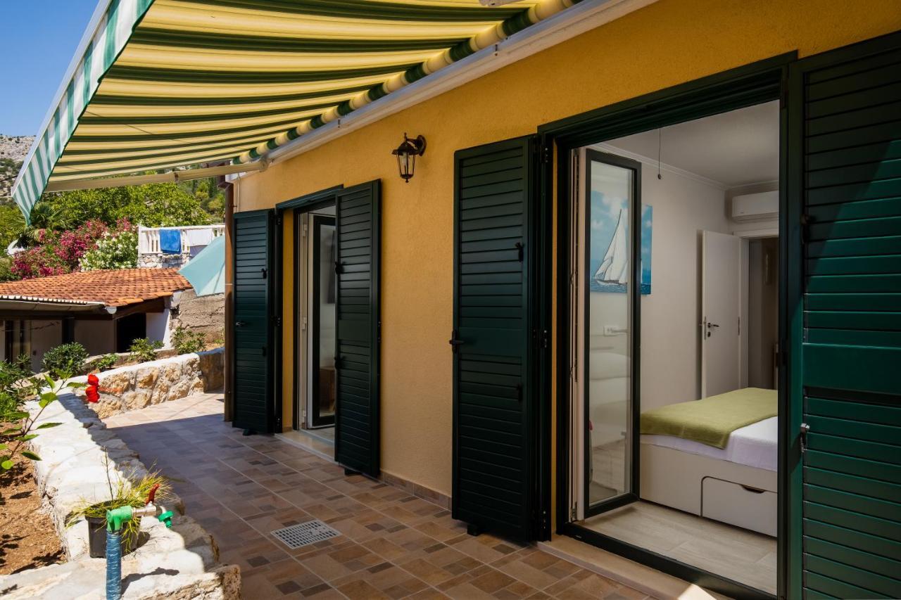 Apartment Pod Nespolom Trsteno Exterior photo